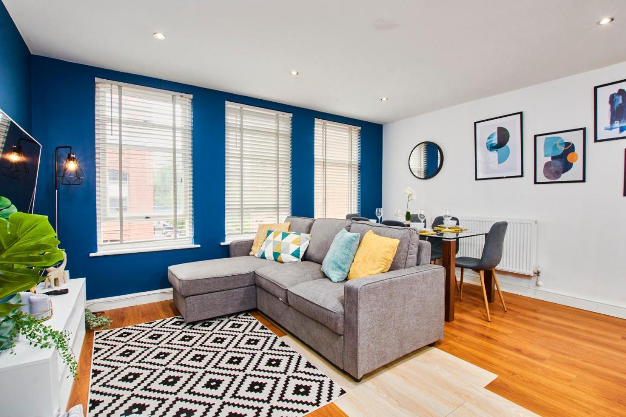 Stunning City Centre 3 Bed, 3 Bath - Sleeps 8! Apartment ลีดส์ ภายนอก รูปภาพ