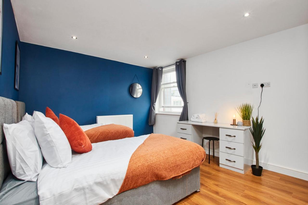 Stunning City Centre 3 Bed, 3 Bath - Sleeps 8! Apartment ลีดส์ ภายนอก รูปภาพ